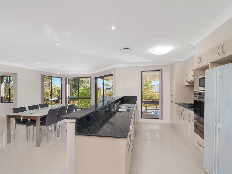 37 The Hill, Valentine NSW 2280