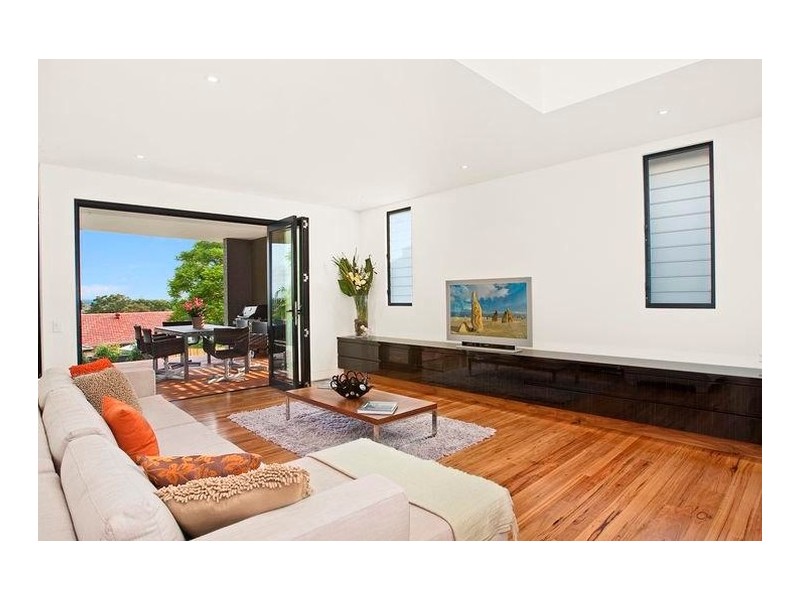 8 Farm Street, Gladesville NSW 2111