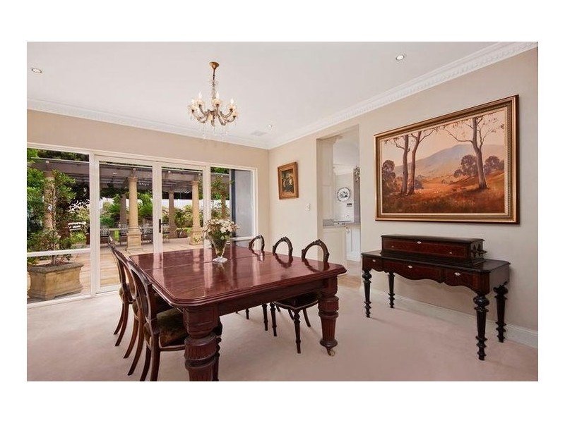 11 The Avenue, Hunters Hill NSW 2110