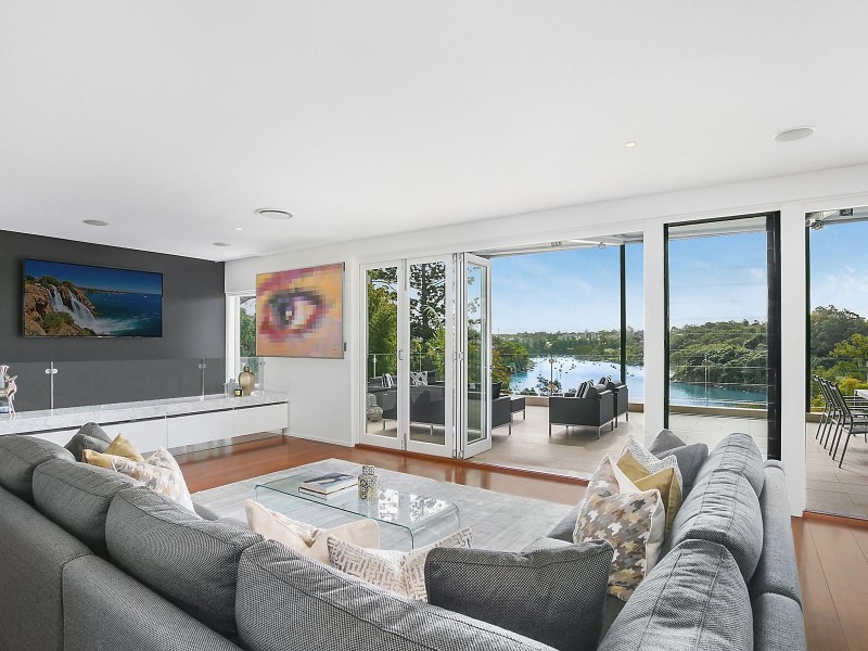 8 North Parade, Hunters Hill NSW 2110