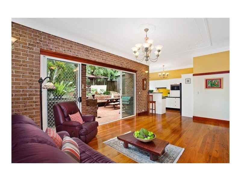 19 Moss Street, West Ryde NSW 2114