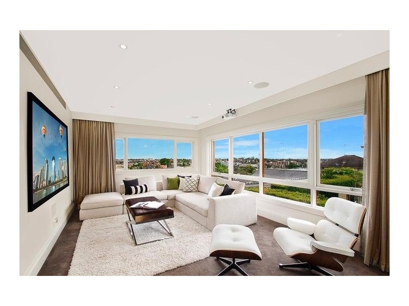 7 Glenview Crescent, Hunters Hill NSW 2110