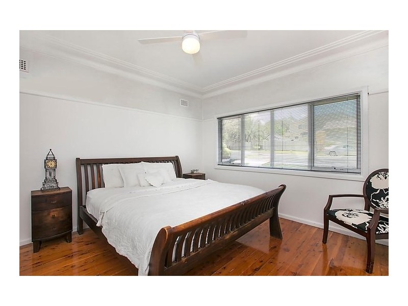 2A Warner Street, Gladesville NSW 2111