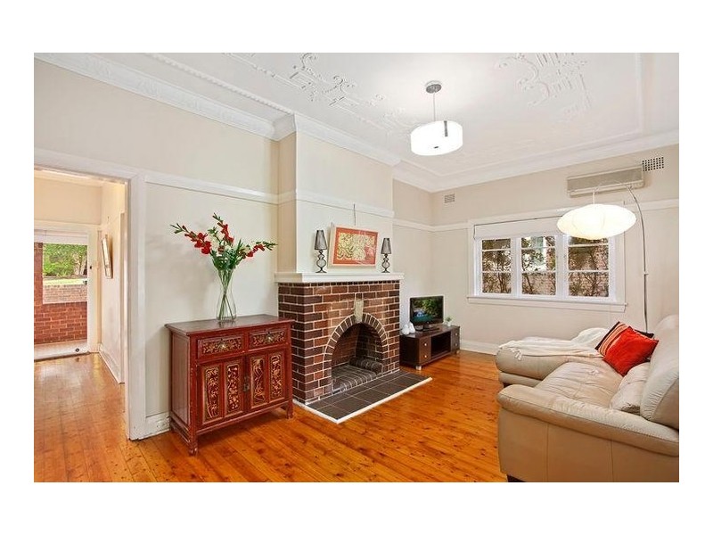9 Bellevue Avenue, Denistone NSW 2114
