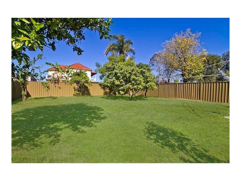 7 Lavarack Street, Ryde NSW 2112