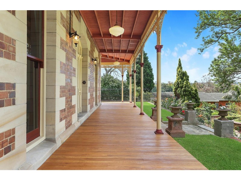 6 Ernest Street, Hunters Hill NSW 2110