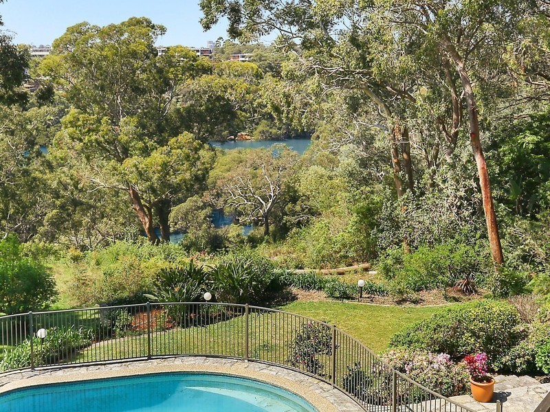 98 Barons Crescent, Hunters Hill NSW 2110