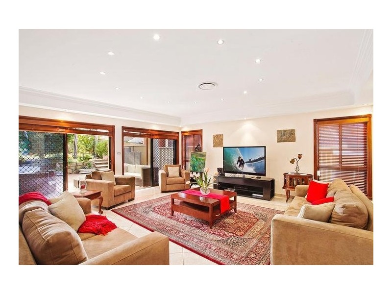 6 Wolger Road, Ryde NSW 2112