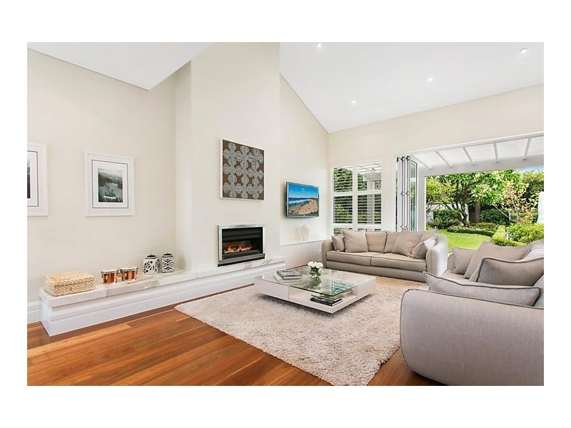 43 Batemans Road, Gladesville NSW 2111