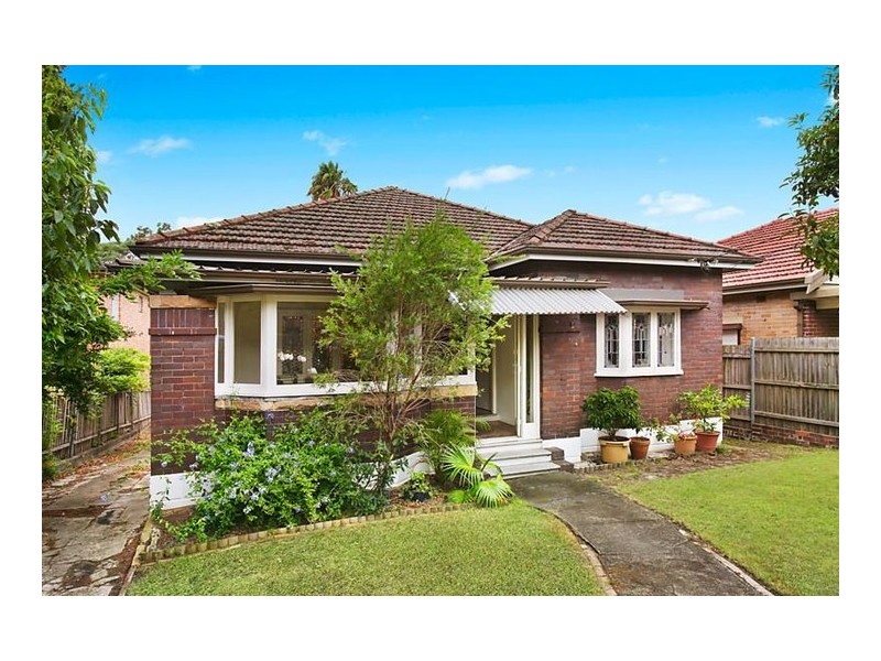 5 Buffalo Road, Gladesville NSW 2111