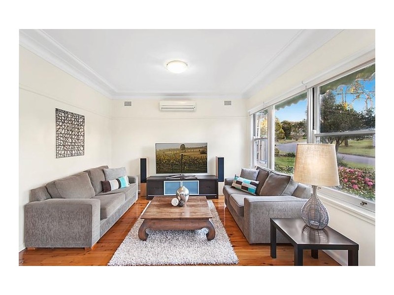 17 Willow Crescent, Ryde NSW 2112