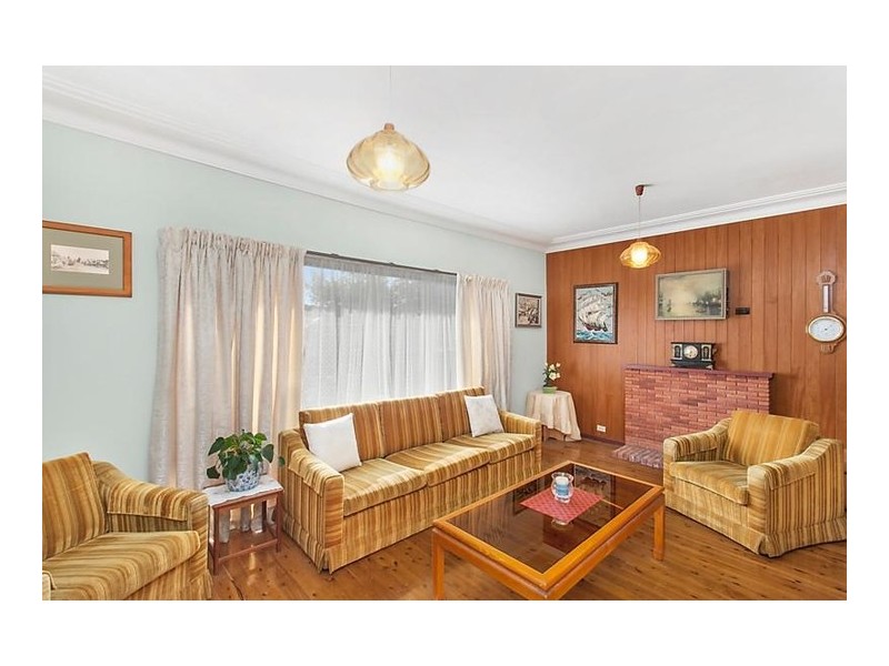 17 Dobson Crescent, Ryde NSW 2112