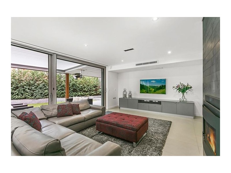 3 Teemer Street, Tennyson Point NSW 2111