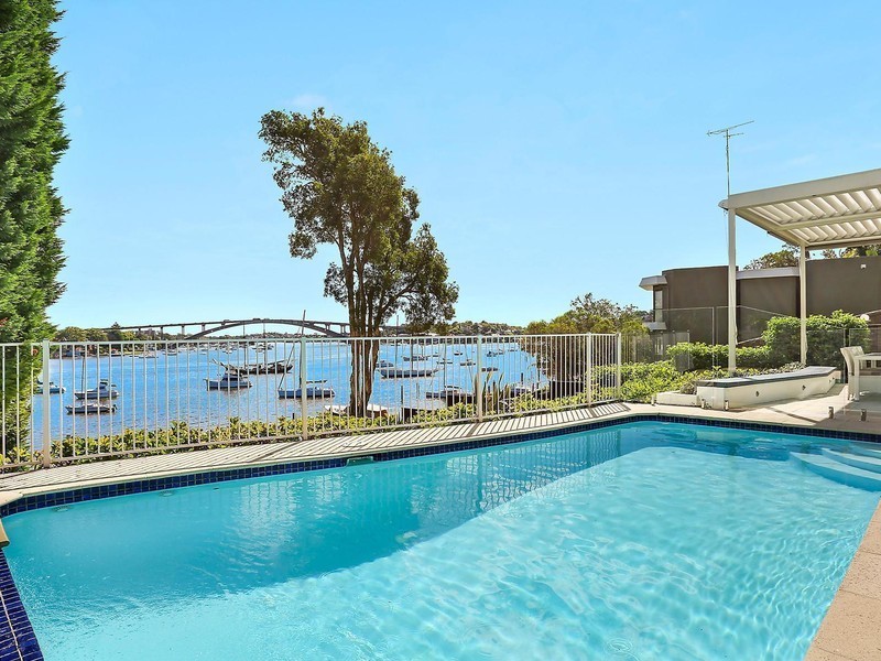 3 Wybalena Road, Hunters Hill NSW 2110