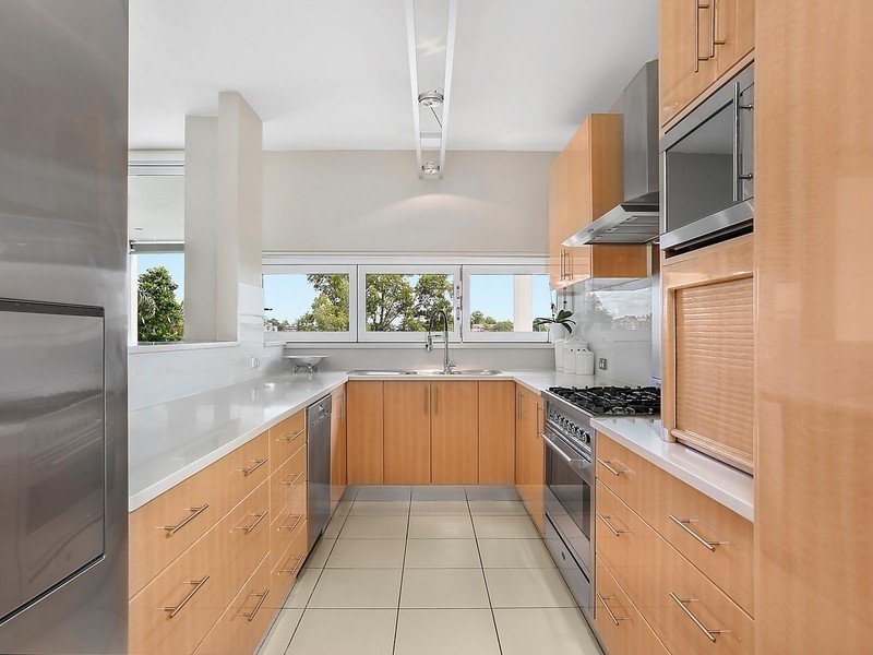 3 Wybalena Road, Hunters Hill NSW 2110