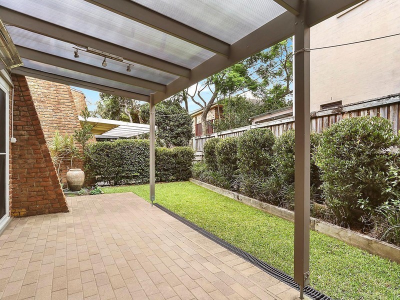 11/10 Batemans Road, Gladesville NSW 2111