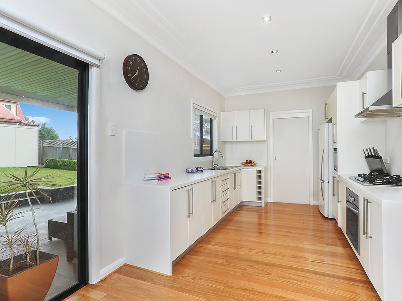 113 Cressy Road, East Ryde NSW 2113