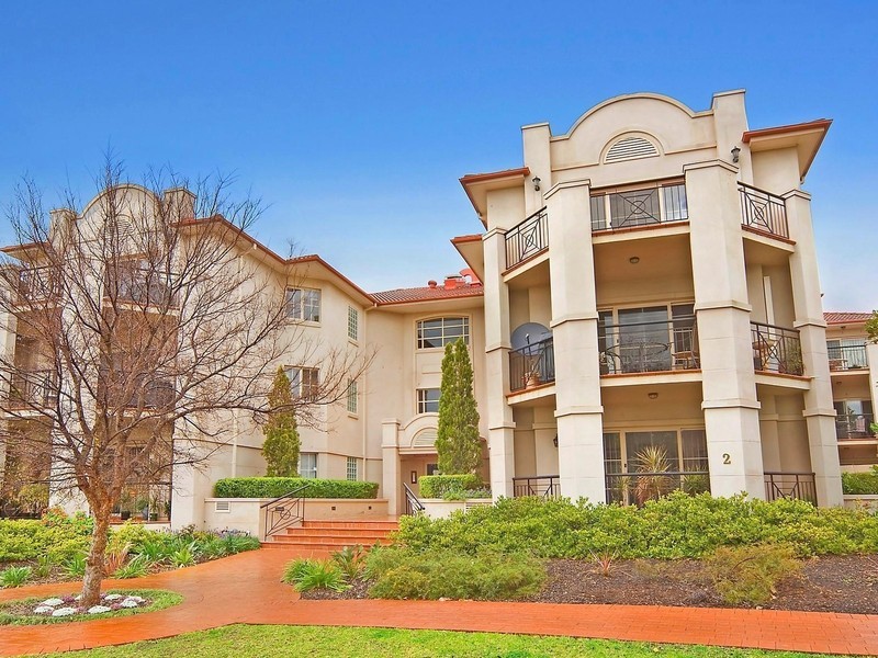 1/2 Mortimer Lewis Drive, Huntleys Cove NSW 2111