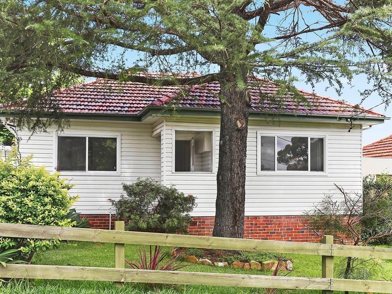 115 Cressy Road, East Ryde NSW 2113