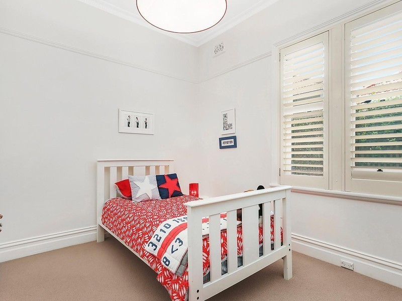 19 Prince Edward Parade, Hunters Hill NSW 2110