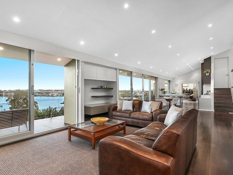 2A Gladstone Avenue, Hunters Hill NSW 2110