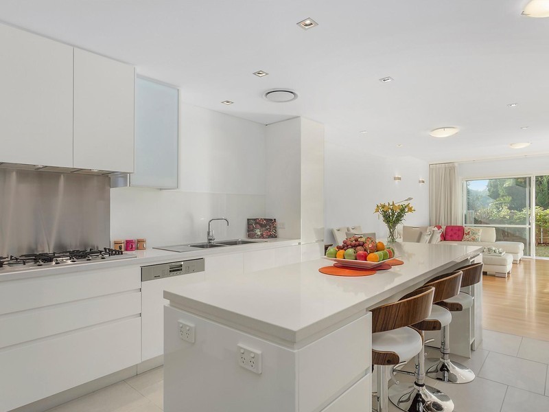 11/2 Salter Street, Huntleys Cove NSW 2111