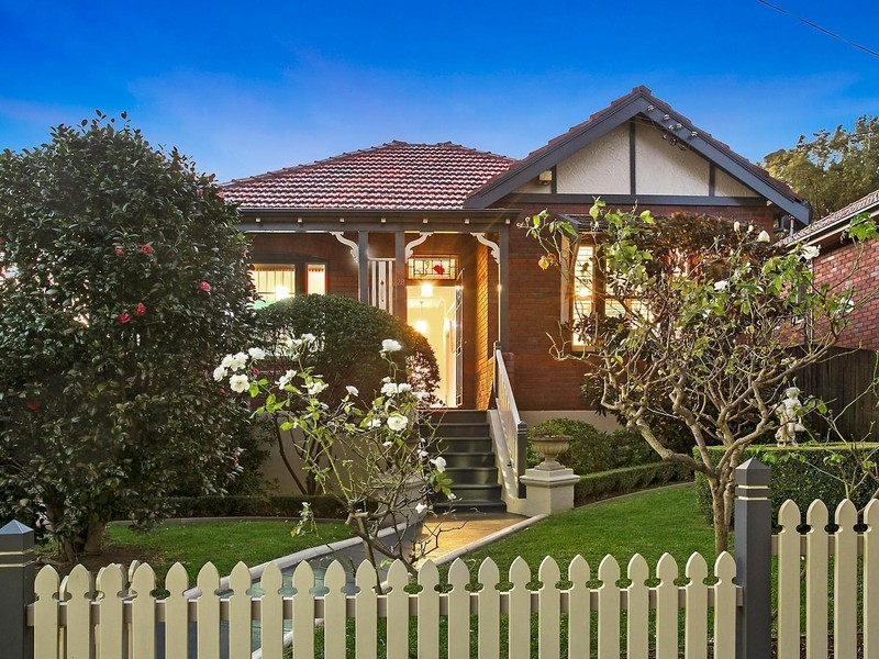 28 Hillcrest Avenue, Gladesville NSW 2111