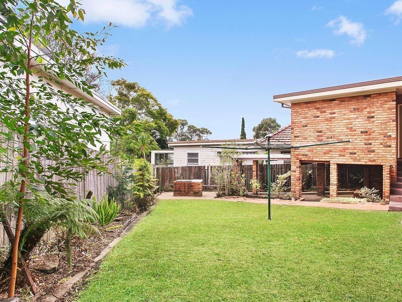 2 Laura Street, Gladesville NSW 2111