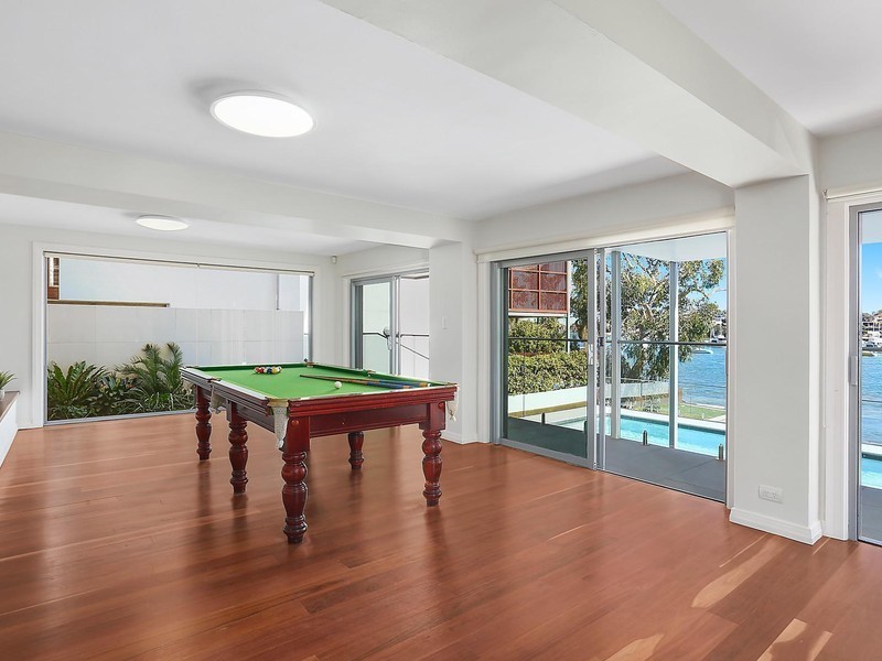 127 Tennyson Road, Tennyson Point NSW 2111