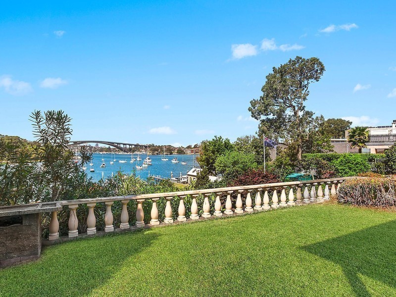 8 William Street, Henley NSW 2111