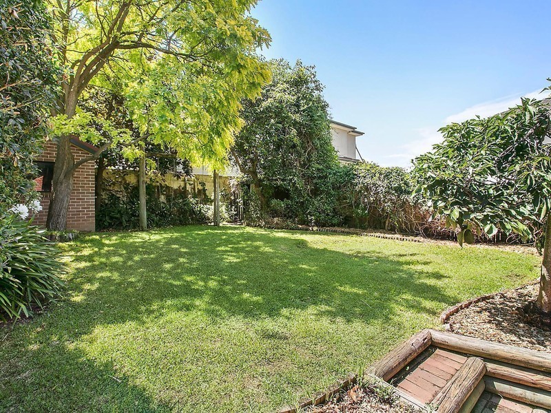 32 Cowell Street, Gladesville NSW 2111