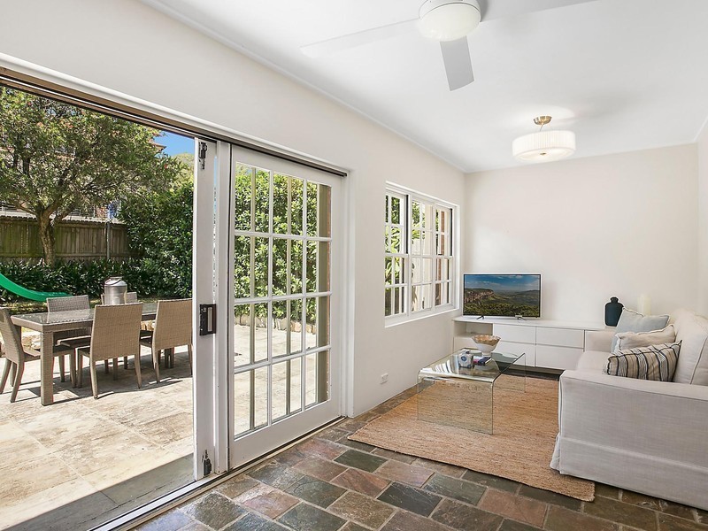 2 Richmond Crescent, Hunters Hill NSW 2110