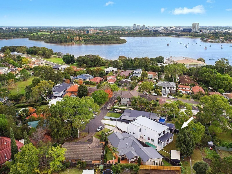 2 Hordern Avenue, Putney NSW 2112