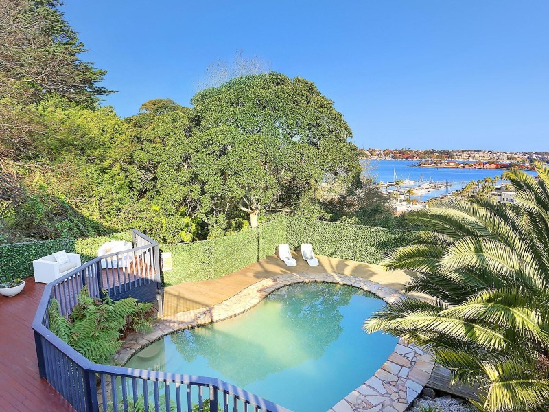 19 Glenview Crescent, Hunters Hill NSW 2110