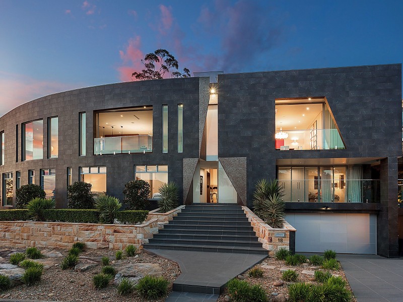 18 Wybalena Road, Hunters Hill NSW 2110