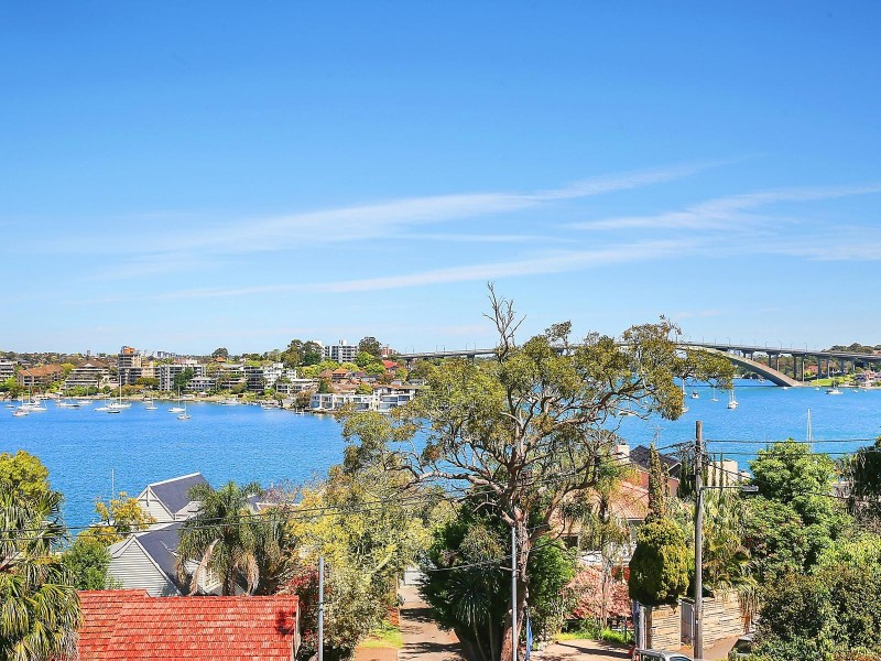 18 Wybalena Road, Hunters Hill NSW 2110