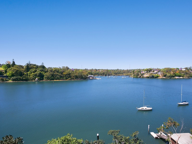 16 Lloyd Avenue, Hunters Hill NSW 2110