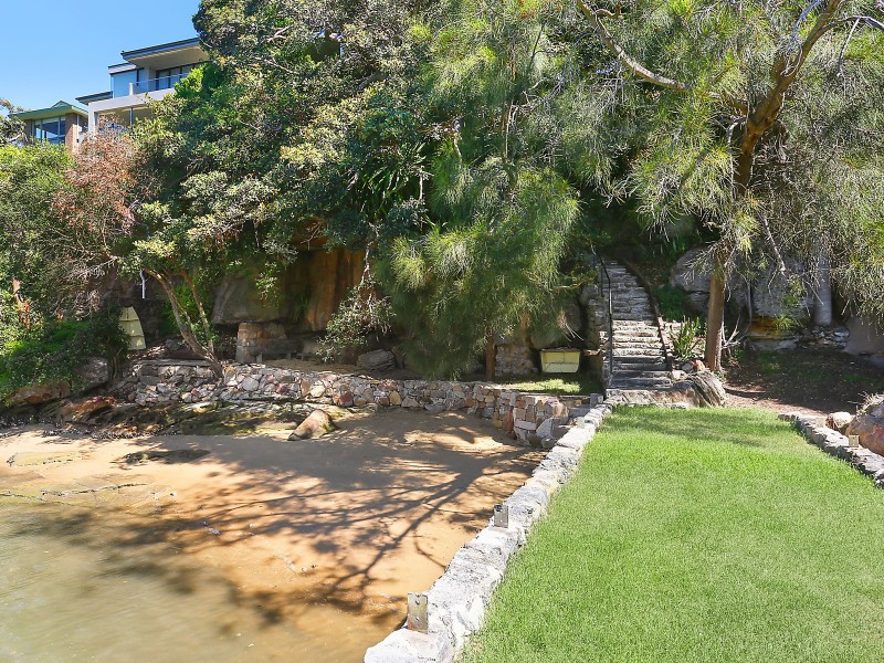 16 Lloyd Avenue, Hunters Hill NSW 2110