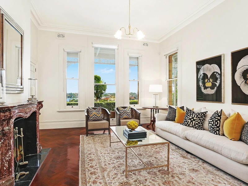 27 Glenview Crescent, Hunters Hill NSW 2110