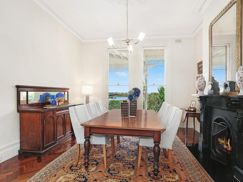 27 Glenview Crescent, Hunters Hill NSW 2110