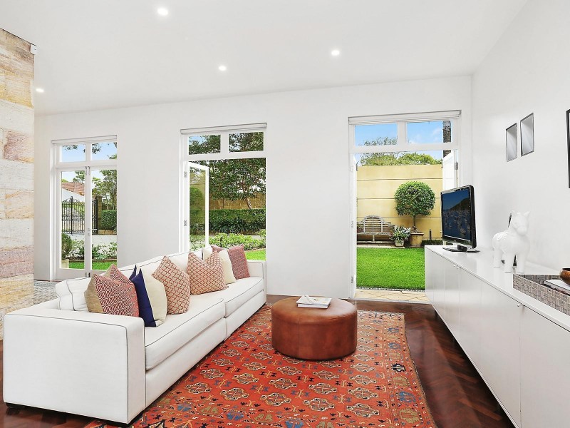 27 Glenview Crescent, Hunters Hill NSW 2110