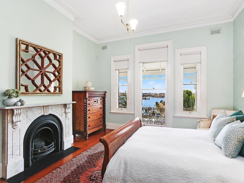 27 Glenview Crescent, Hunters Hill NSW 2110