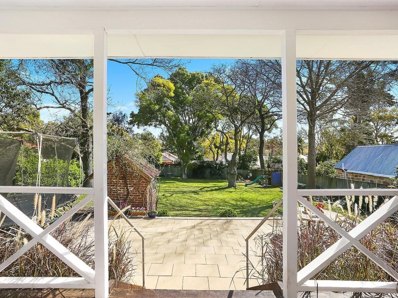 22 Batemans Road, Gladesville NSW 2111