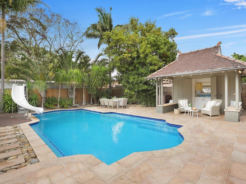 16 Avenue Road, Hunters Hill NSW 2110