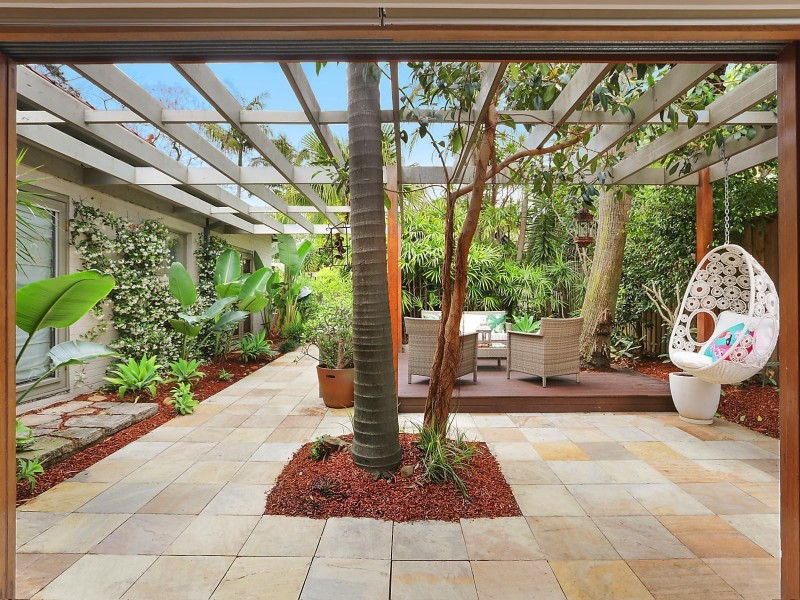 16 Avenue Road, Hunters Hill NSW 2110