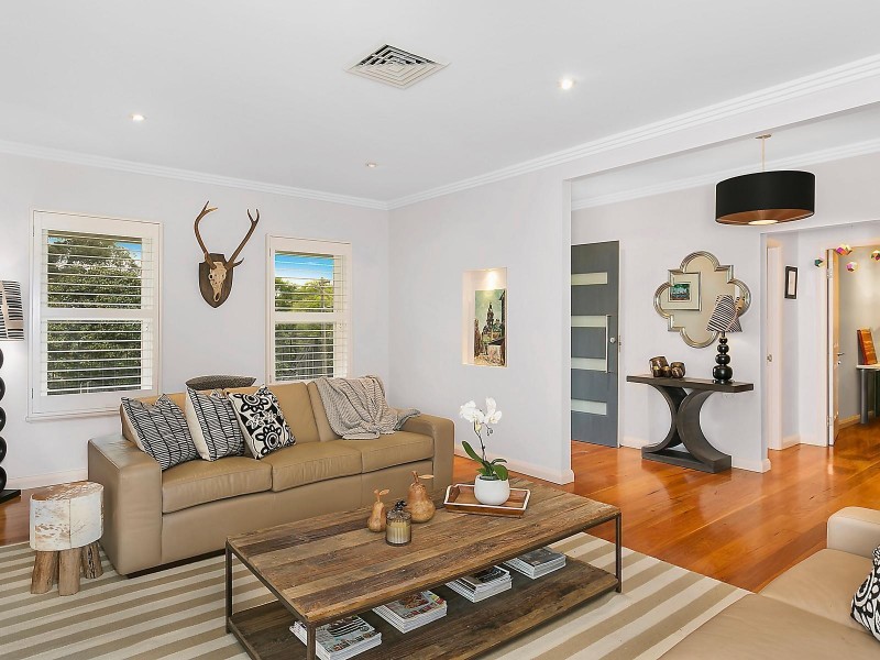 10 Windeyer Avenue, Gladesville NSW 2111