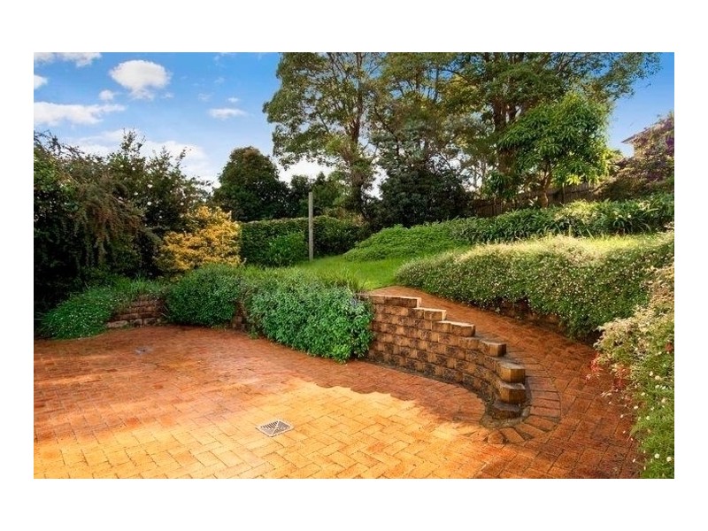 15 Gordon Crescent, Denistone NSW 2114