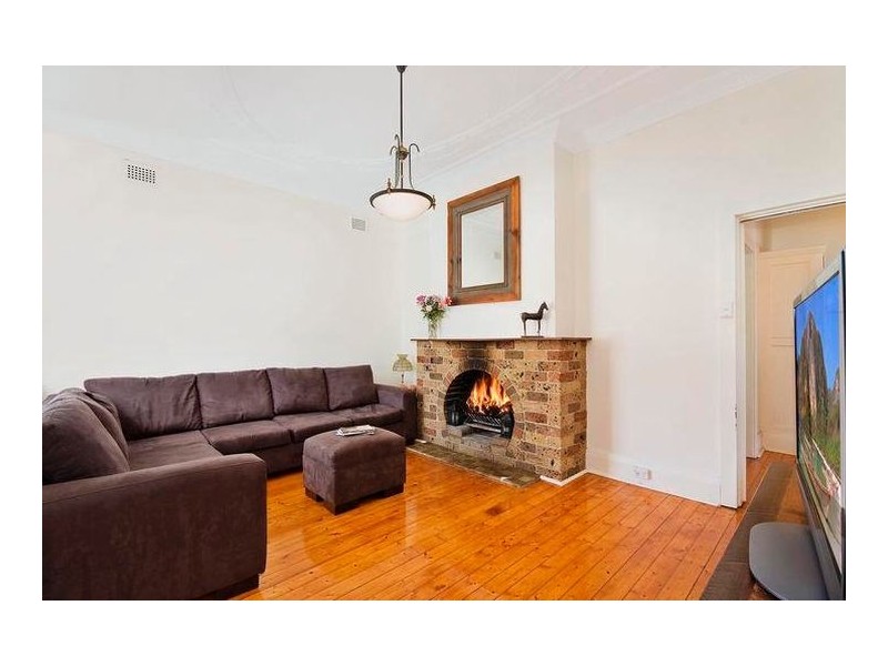 15 Stratford Avenue, Denistone NSW 2114