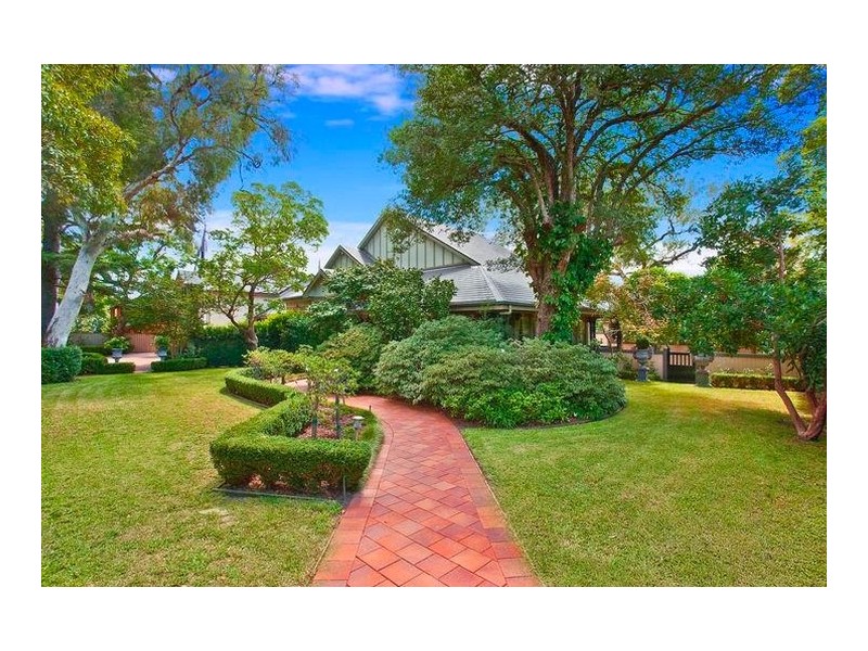 28 Woolwich Road, Hunters Hill NSW 2110
