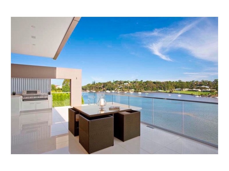 14 The Avenue, Linley Point NSW 2066